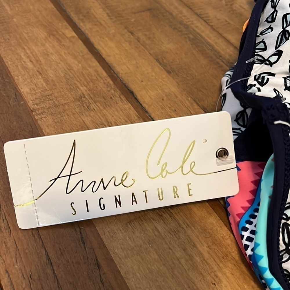 Anne Cole Signature one piece Swimsuit - Picture 5 of 8